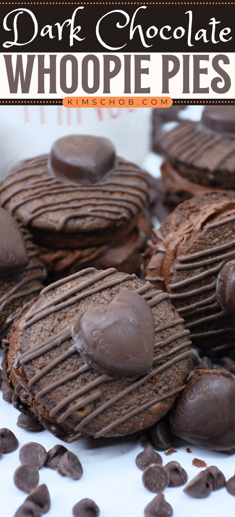 Whoopie Pies with chocolate forsting.