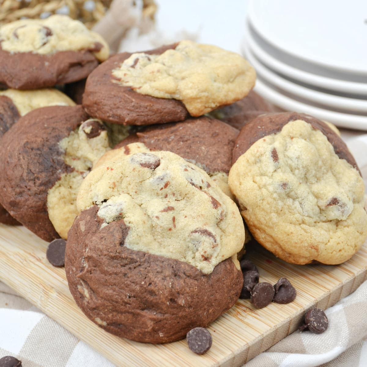 Wooden board with brookies and chocolate chips.
