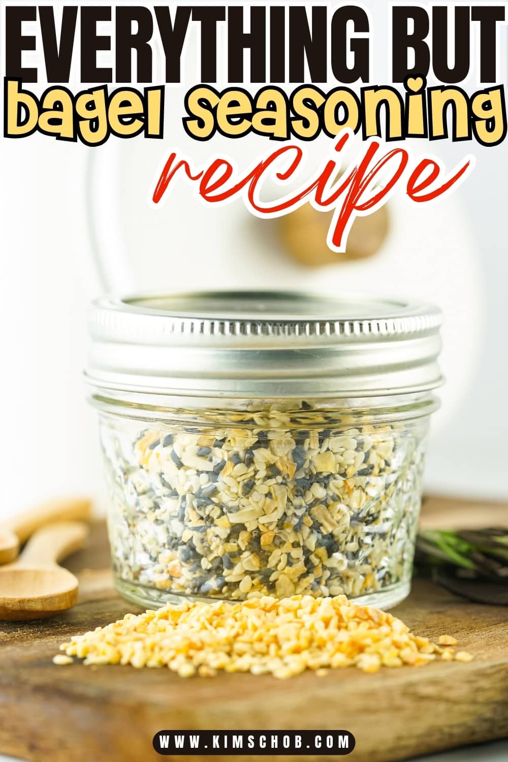 Bagel seasoning in an airtight container.