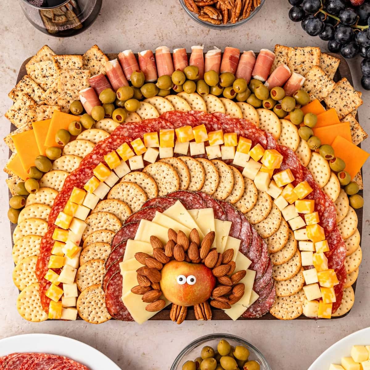 Turkey Snack Board (Thanksgiving Charcuterie)