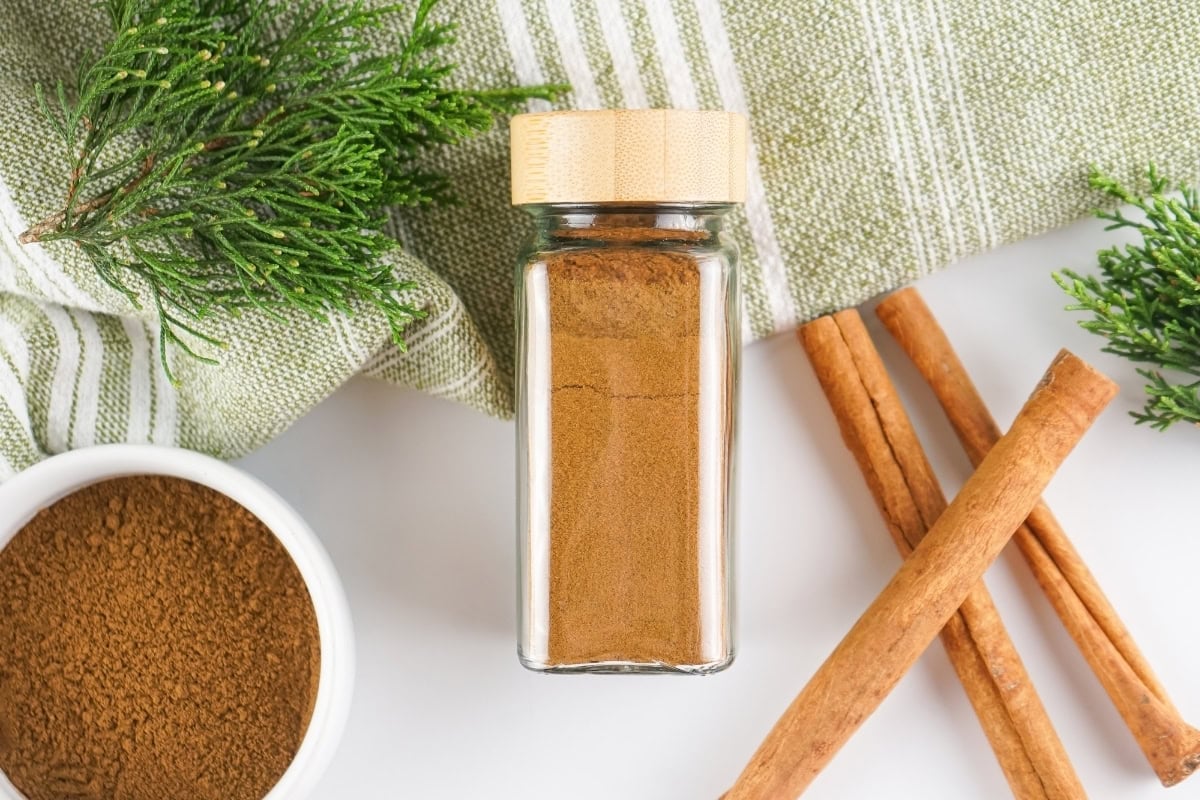 Glass jar of spice blend.