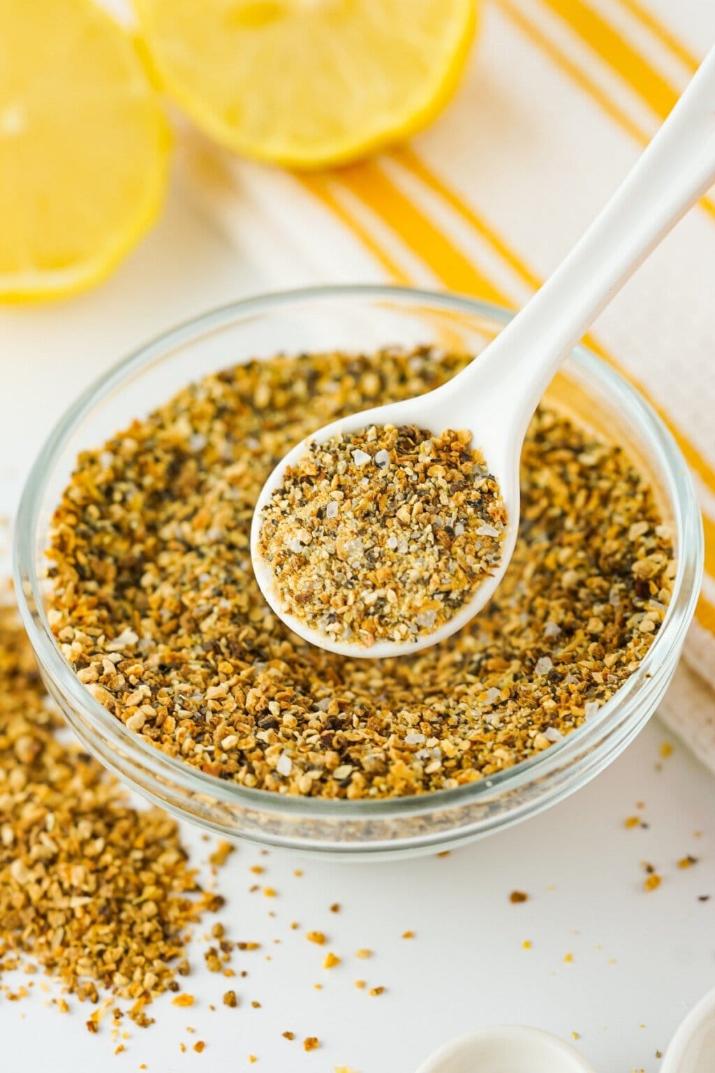 Homemade Lemon Pepper Seasoning Recipe - Kim Schob