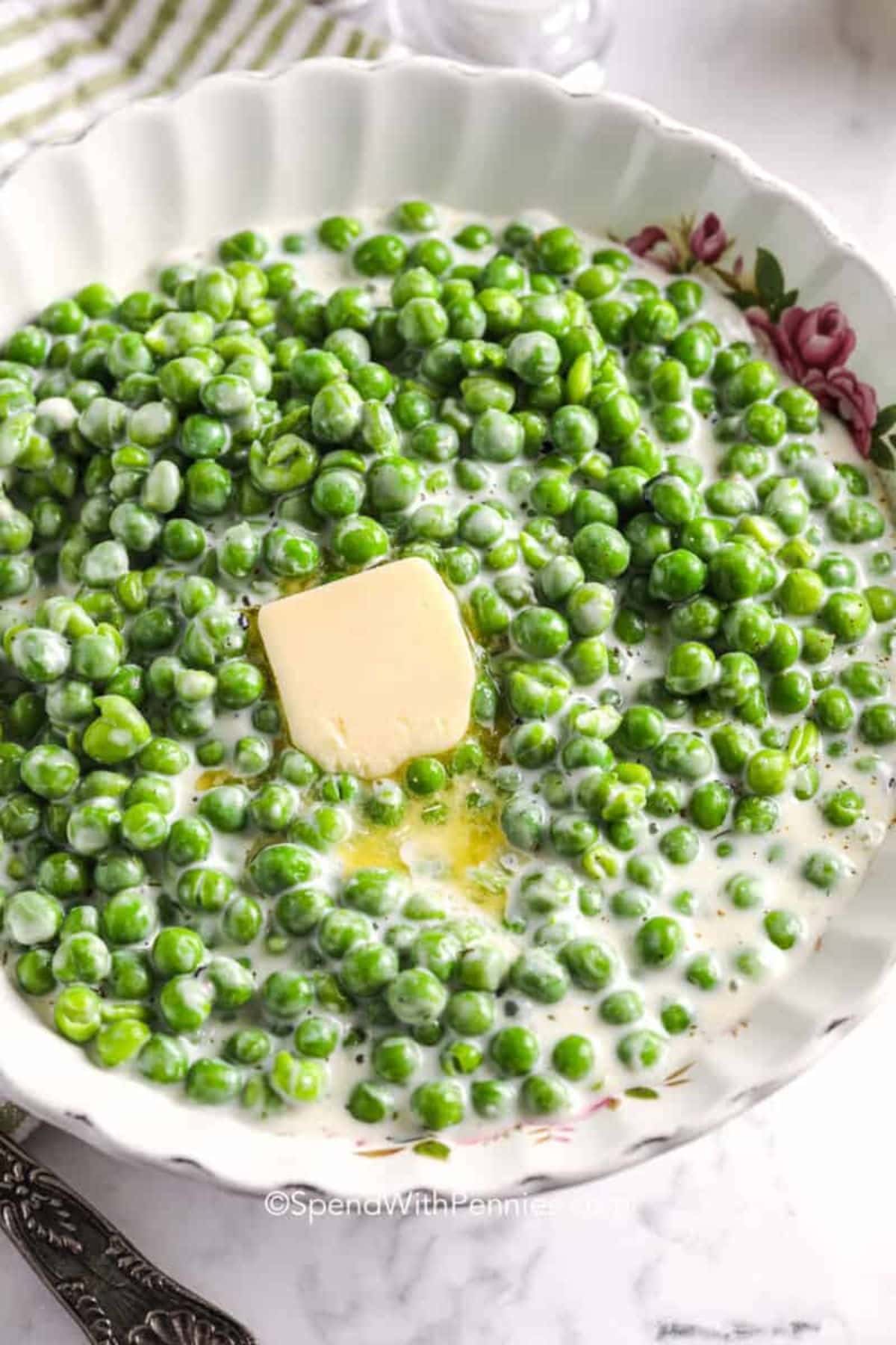 Green peas in a creamy sauce&mdash;perfect for easy spring vegetable recipes.